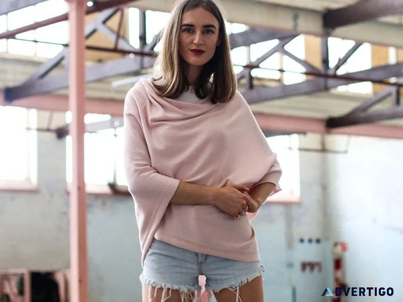 Luxurious Cashmere Wraps for A Chic Look