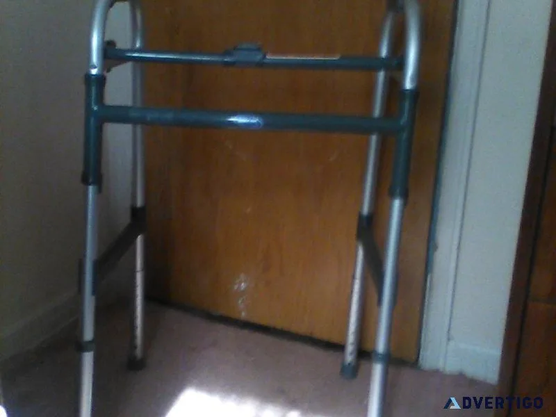 WALKER 25