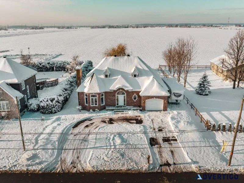 Luxurious intimate property in Beloeil