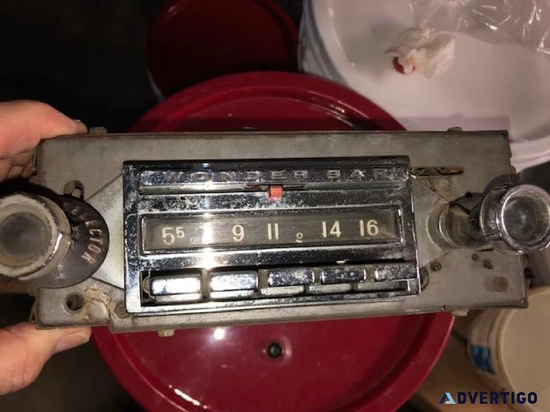 58 Corvette Original Radio