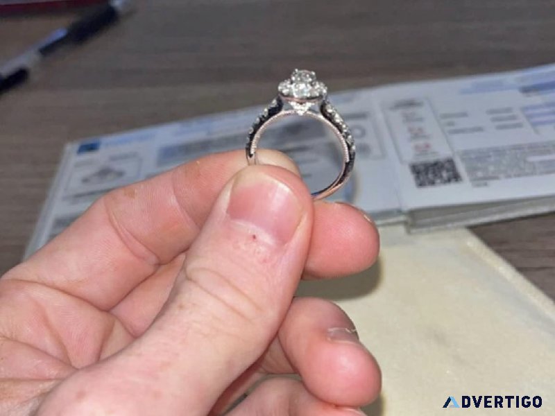 Diamond wedding ring