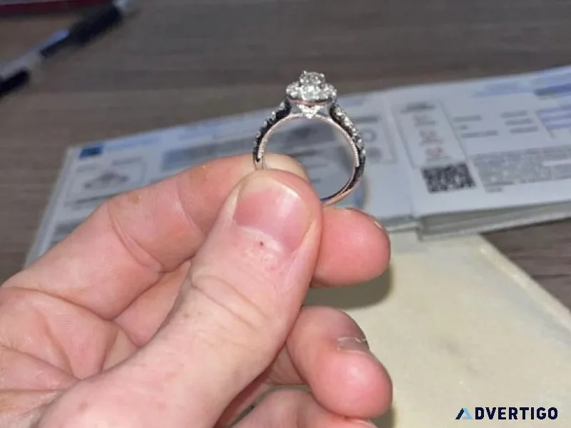 Diamond wedding ring