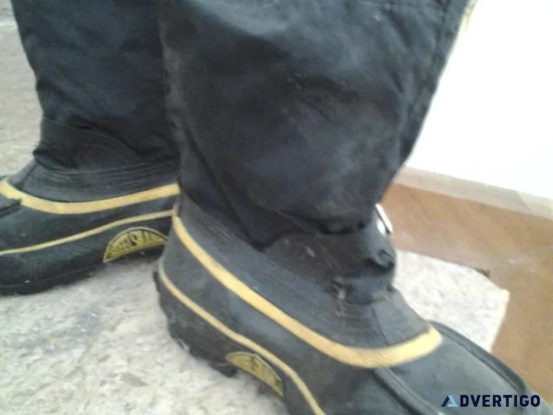 WMS SNOWMOBILE BOOTS