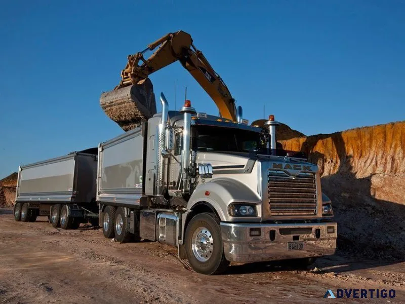 Dump truck and equipment funding - (All credit types)
