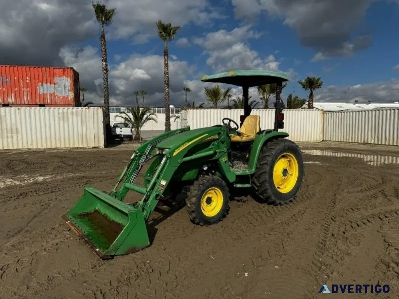 JOHN DEERE 4520 UTILITY TRACTOR 44301241
