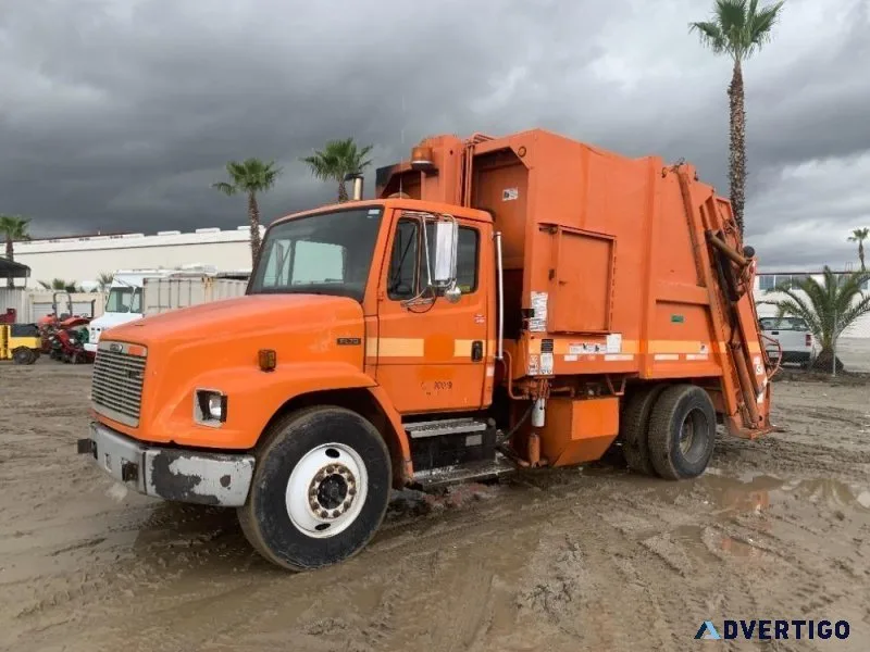 2001 FREIGHTLINER FL70 SANITATION TRUCK 91410241