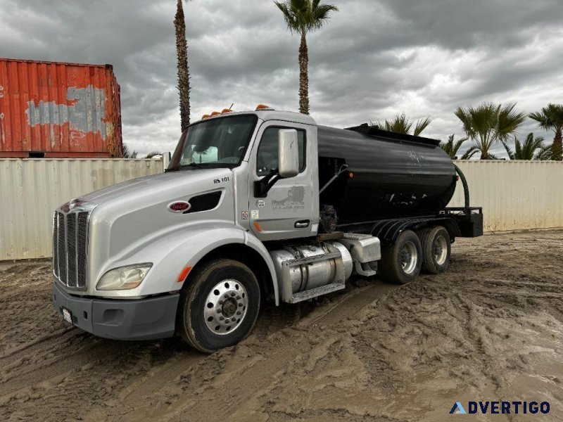 2015 PETERBILT 579 2000 GALLON SLURRY TANK TRUCK 22204241