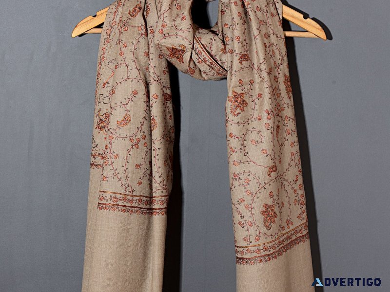 Buy hand embroidered kashmiri pashmina shawl at omvai