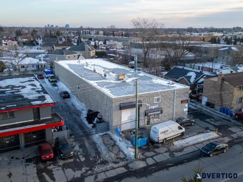 Commercial and industrial building for sale St-Hubert