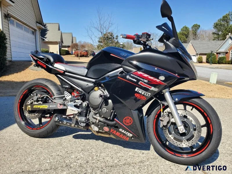 2009 Yamaha FZ6R