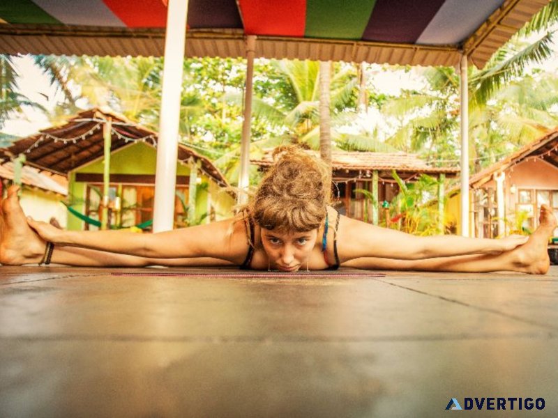 200 hour yoga teacher training in india