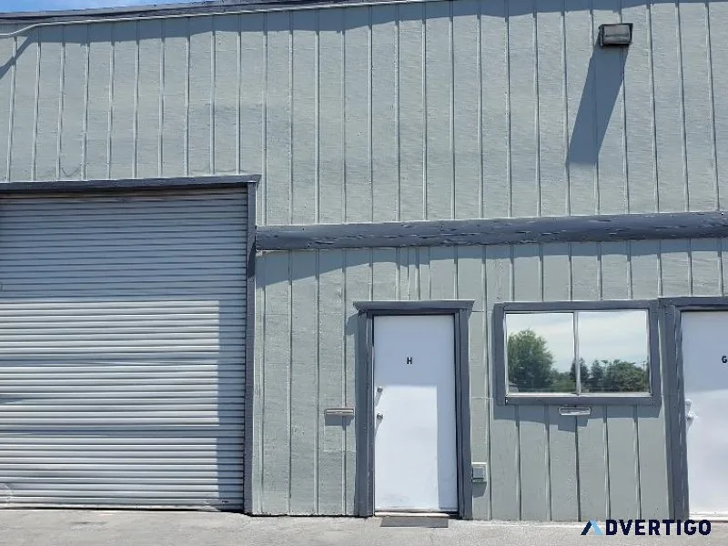 WAREHOUSES FOR LEASE WITHIN GATED COMPLEX