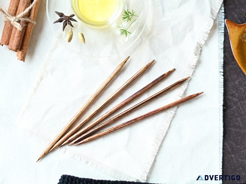 The dynamic duo: mastering double-pointed needles