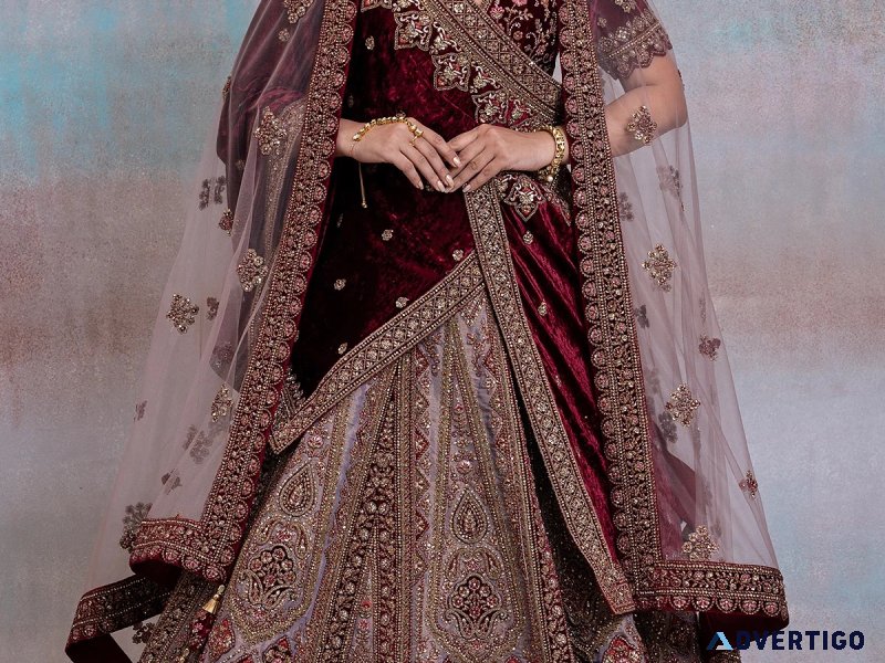 Buy latest bridal lehenga online at samyakk