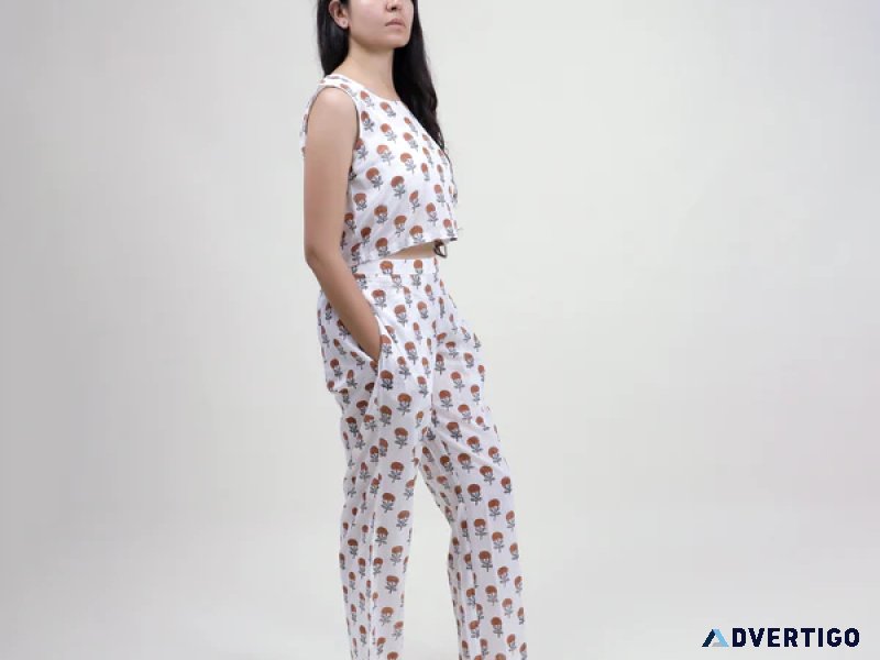 Beautiful floral print top for girls with pant