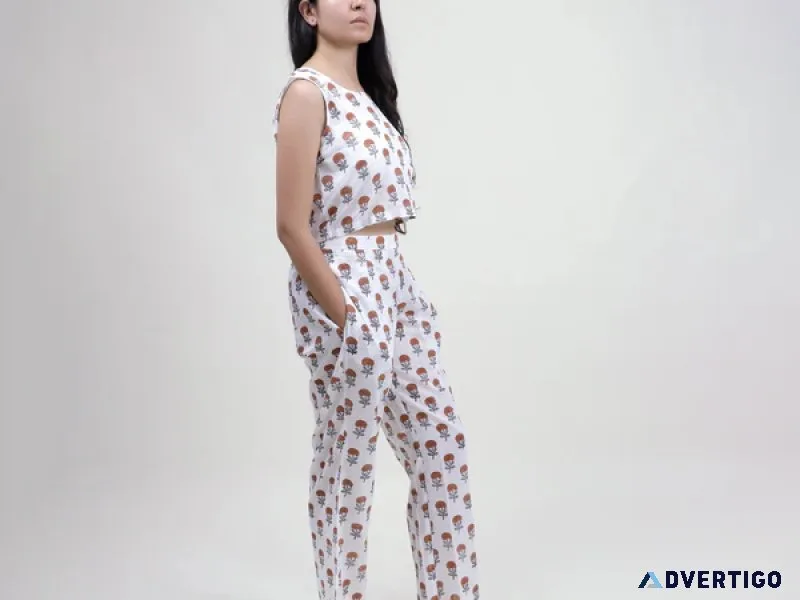 Beautiful floral print top for girls with pant