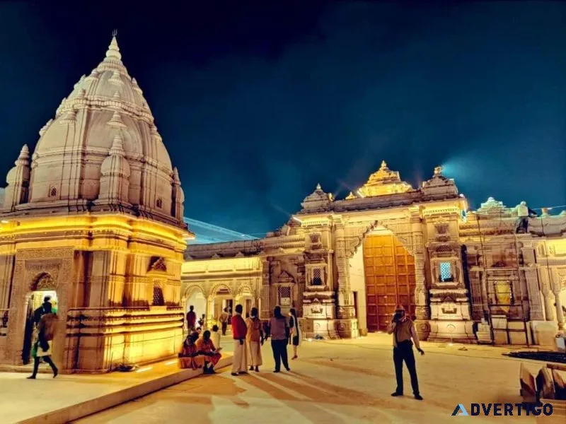 Famous tourist places in varanasi for visitors
