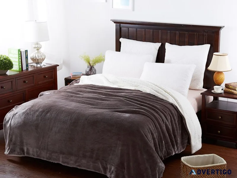 Double-layer milk fleece solid color blanket buy 1 get 1 free