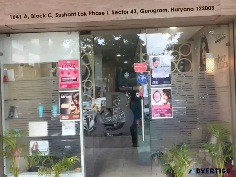 Ishiqa female massage