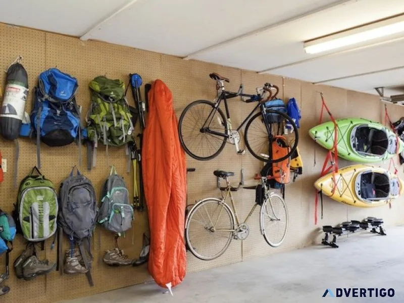 Sports & outdoors equipments
