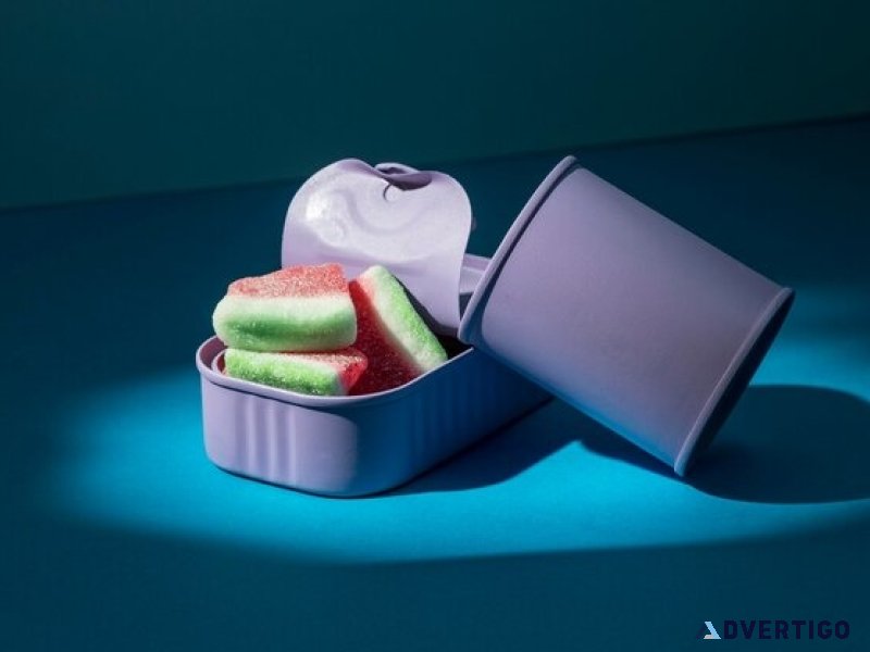 Plastic containers for kitchen