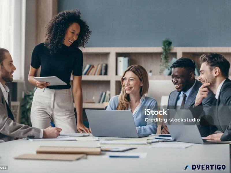 Digital marketing freelancer in dubai