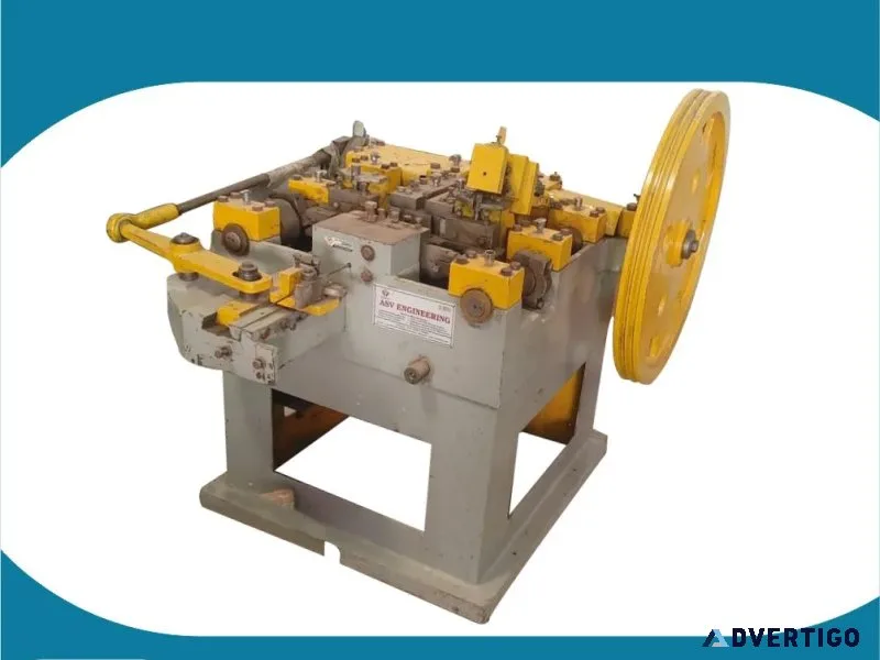 Wire nail making machine
