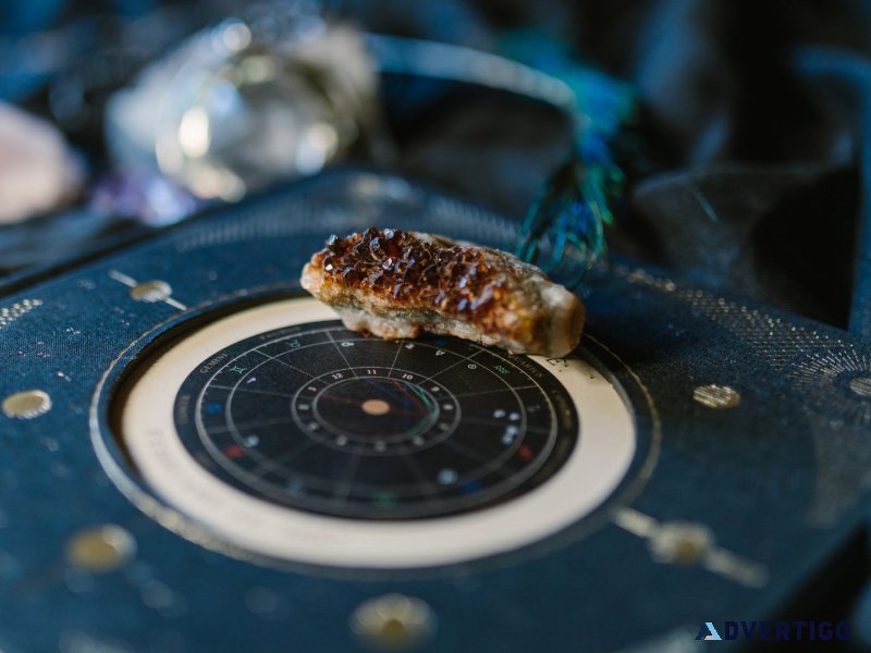 Consult the only astrologer in dubai for accurate guidance