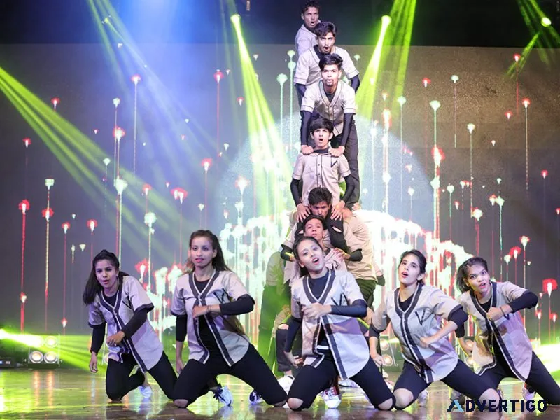 Buskers tilak nagar - best dance academy in jaipur
