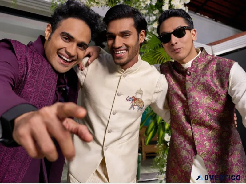 Elegant ceremonial wear for men – style that celebrates every oc