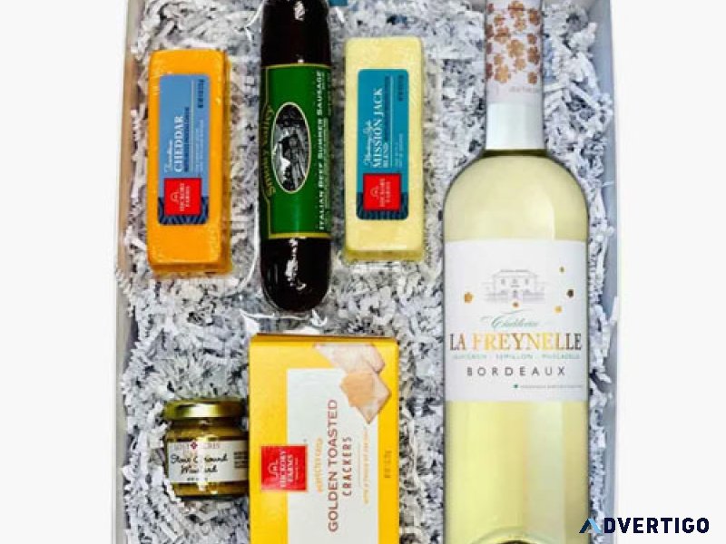 Elegant White Wine – A Refreshing Gift Choice for Any Occasion