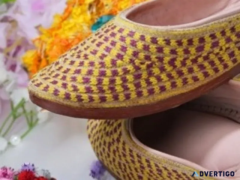 Buy traditional rajasthani leather juttis & footwear online