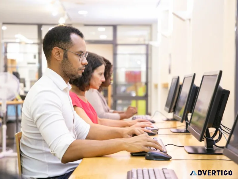 Step into tech with internship training in it