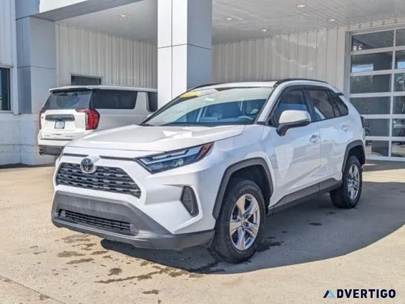 Selling my 2023 toyota rav4 xle awd