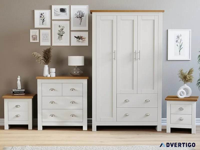 Shaker-inspired 4-piece bedroom furniture set