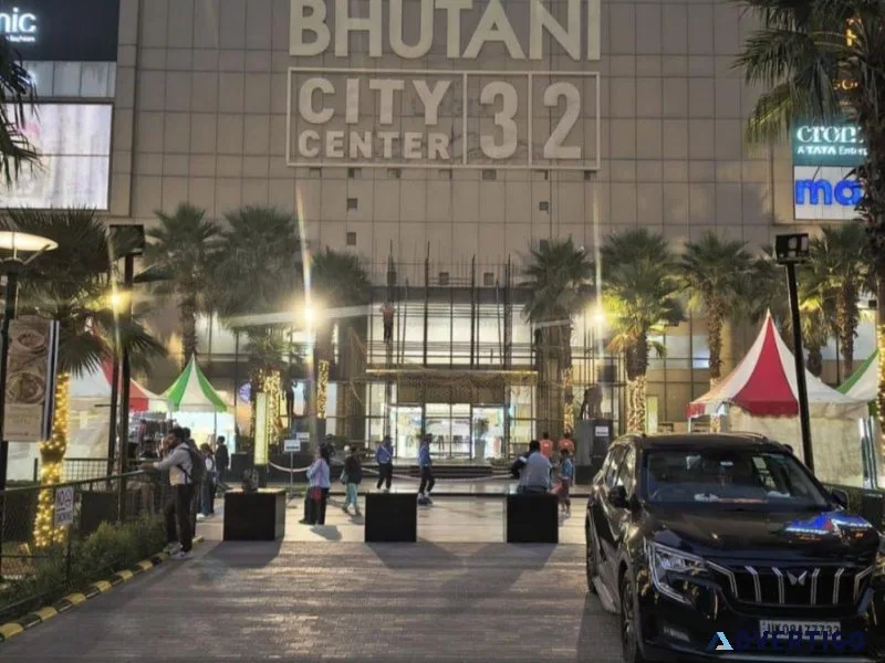 Commercial office space & shop in noida – bhutani city center 32