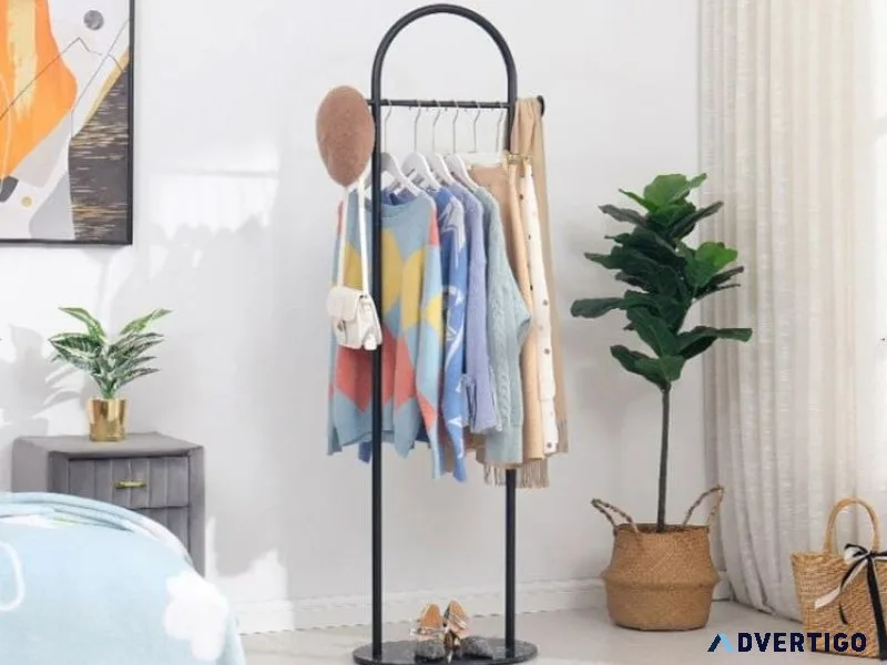 Arch display stand – showcase fashion with luxury