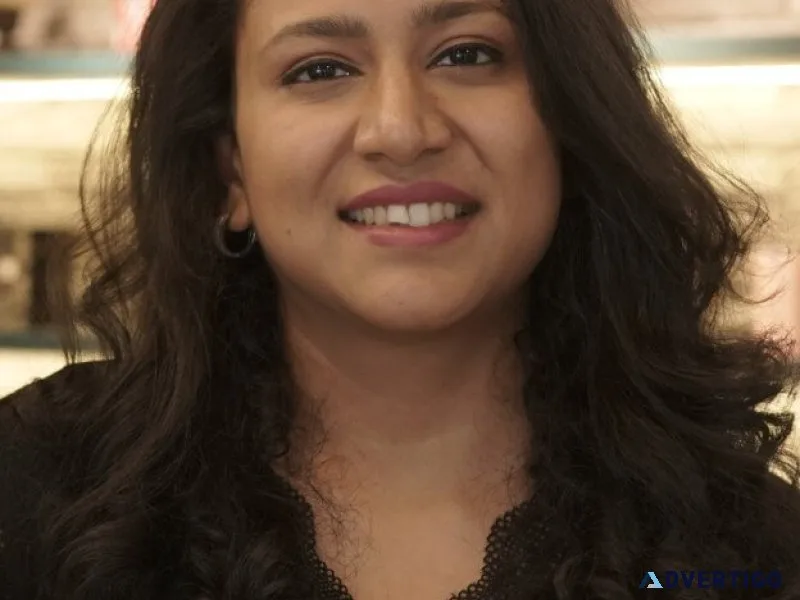 Consult the best hair doctor ahmedabad natural hair restoration