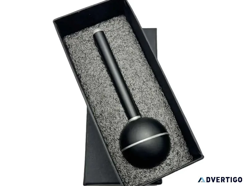 Magnetic pen with stand