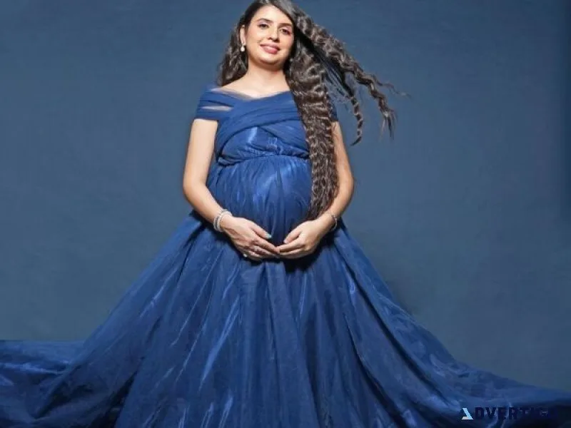 Book trusted maternity photographers in bangalore