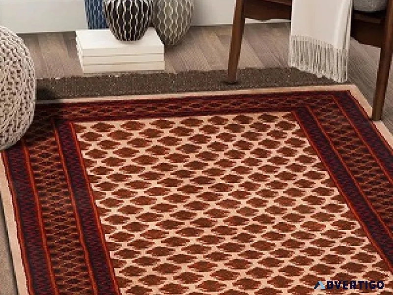 Luxury area rugs compared: hand-tied vs branded styles