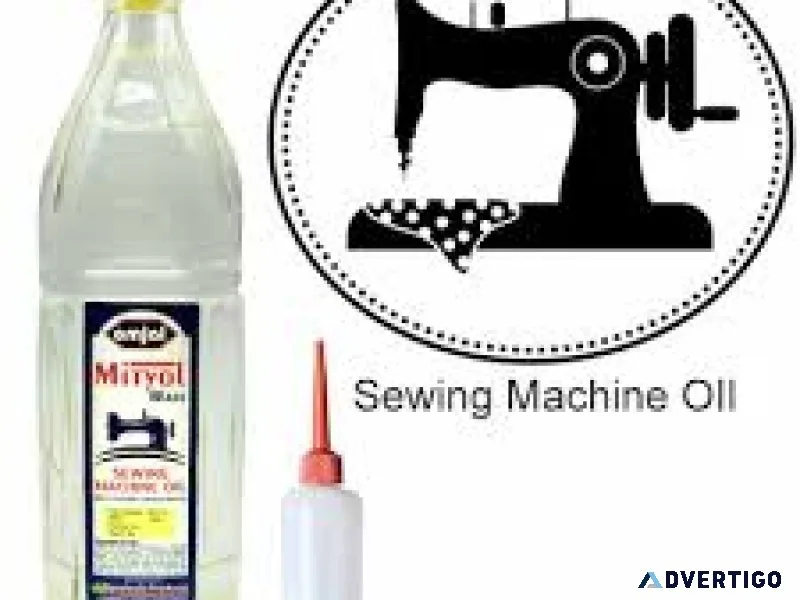 Sewing machine oil pouch for controlled application