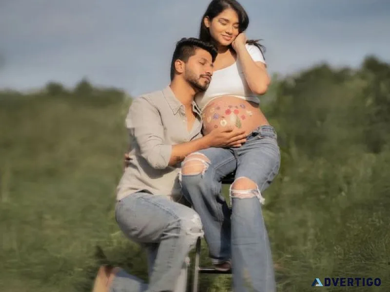 Capture beautiful pregnancy moments with createsco