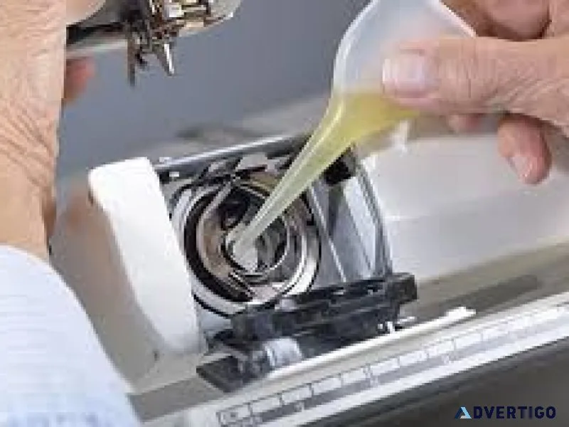 Swing machine oil for smooth sewing