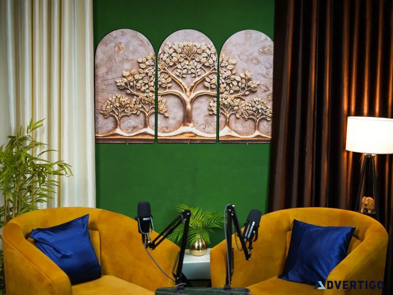 Handi crunch studios – podcast recording studio for brands 