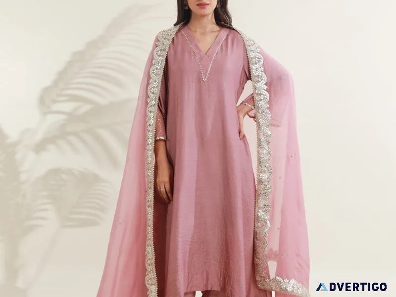 Navratri outfits for women celebrate in style with asrumo