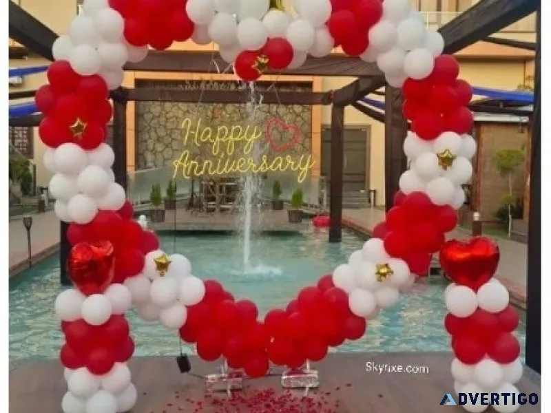 Premium anniversary decors