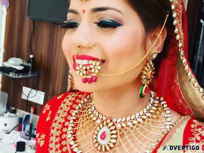 How to choose the right bridal makeup artist in yamunanagar 