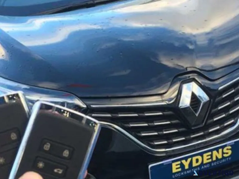 Renault car key replacement cost uk