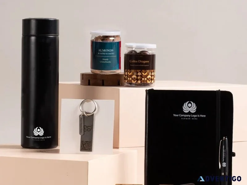 Luxury classic corporate hamper for employees